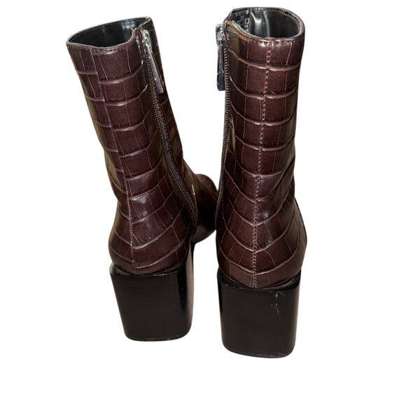 Zara Faux Leather Croc Embossed Wide Heeled Ankle Boots Size 38/7.5 - Picture 3 of 5